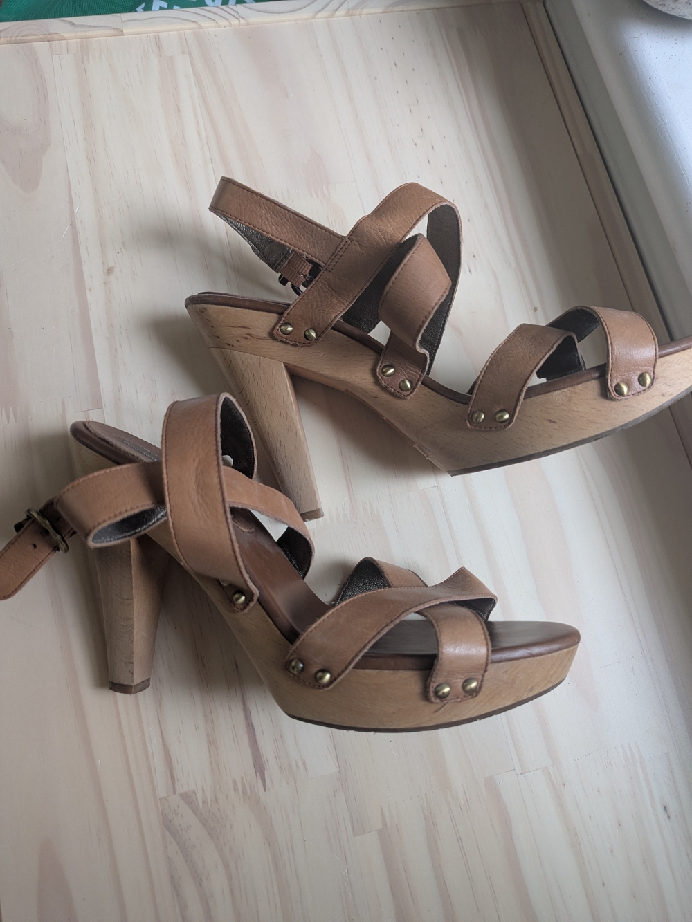 Women’s Tan Leather Platform Sandals - High Heel Strappy Clogs
